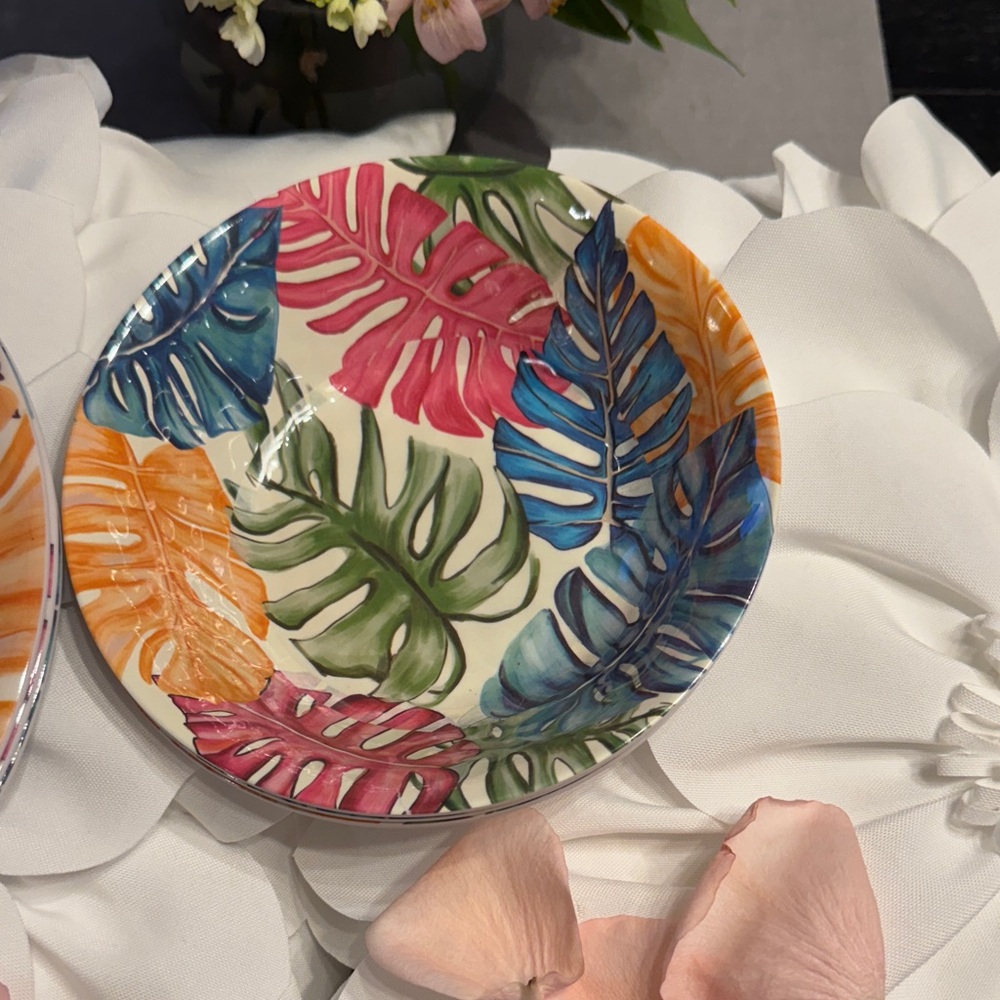 Tropical 8 piece set Melamine Leaf Patterned Dinner Plates & Bowls NWT - Picture 12 of 14